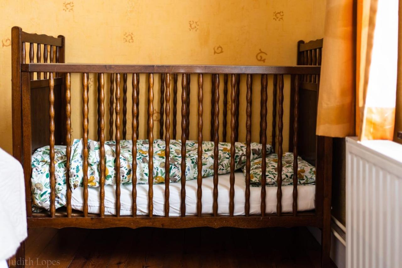 Maison Spacieuse Unifamiliale. Gite La Clochette Бастонь Экстерьер фото